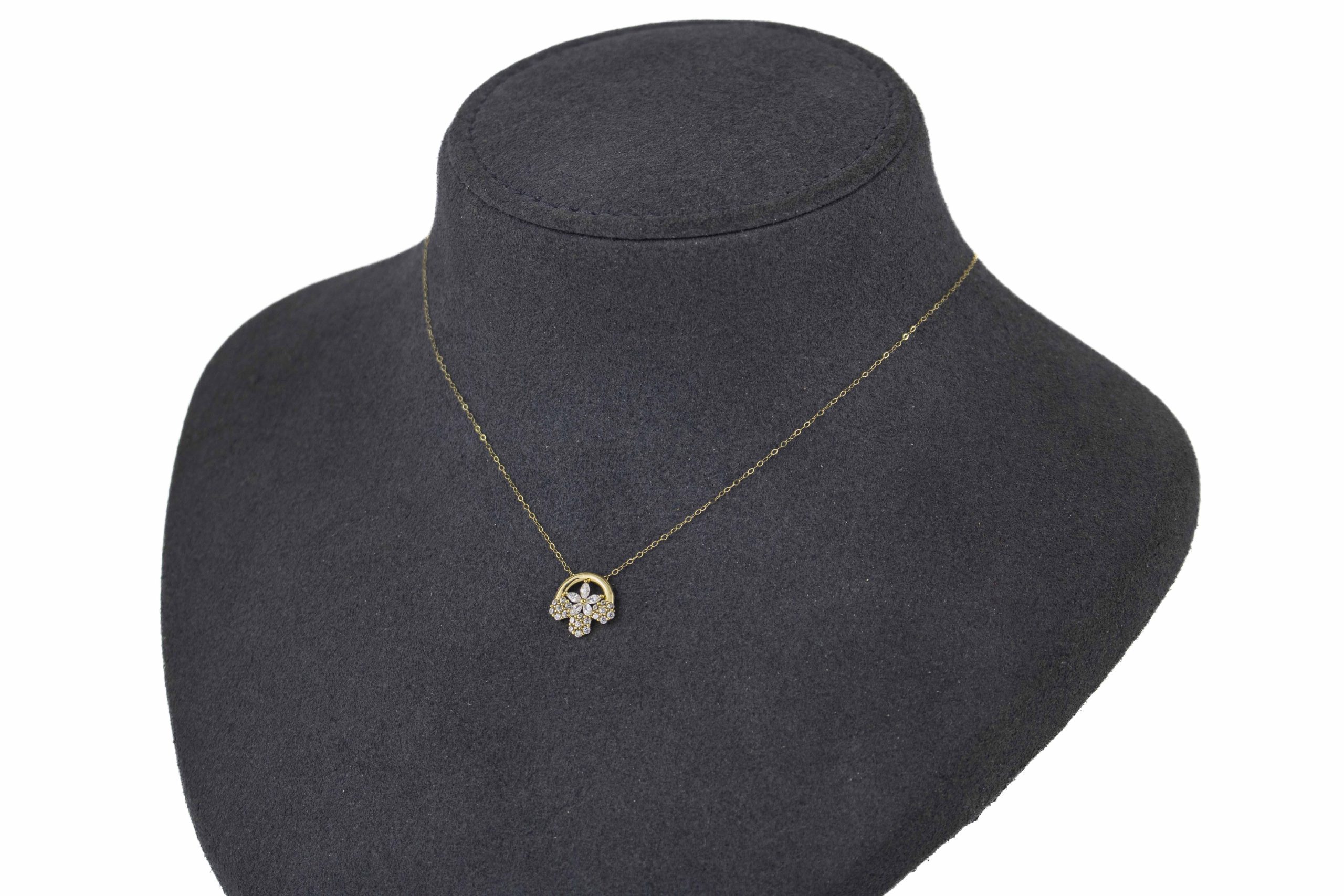 قائمة مختصرة لأنواع أساور الذهب المنتشرة